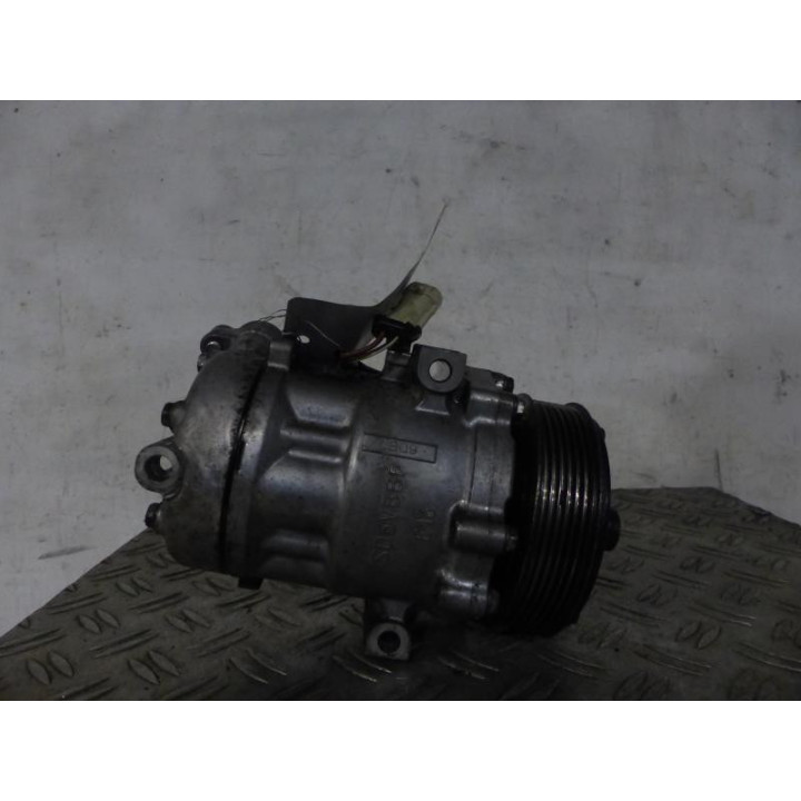 Compresseur clim SUZUKI SWIFT 3 Photo n°4