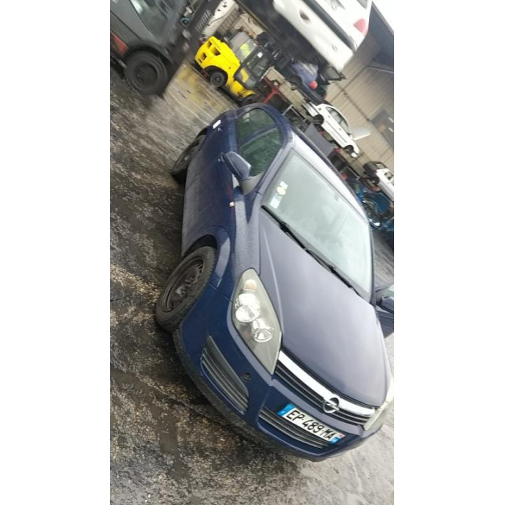 Cache moteur  OPEL ASTRA H Photo n°9