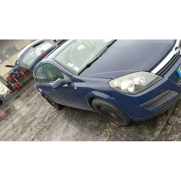 Cache moteur  OPEL ASTRA H Photo n°15