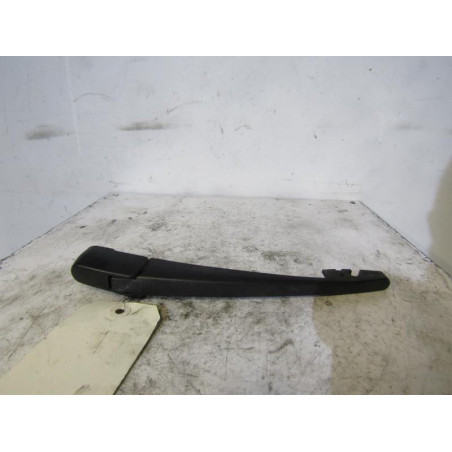 Bras essuie glace arriere SUZUKI SWIFT 3