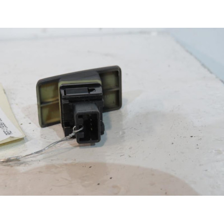 Bouton de warning SUZUKI SWIFT 3