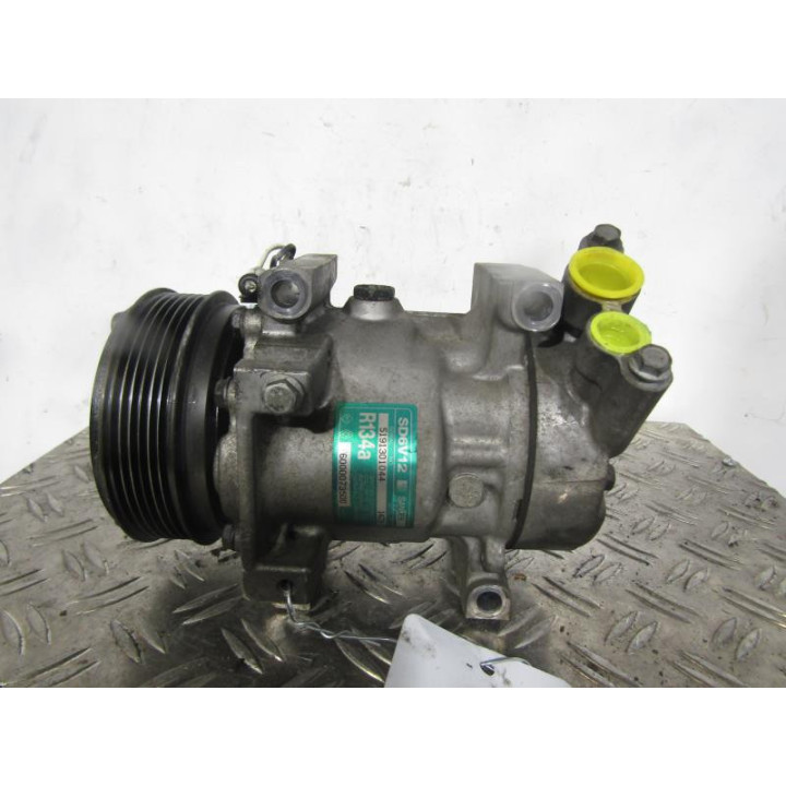 Compresseur clim RENAULT CLIO 2 Photo n°2