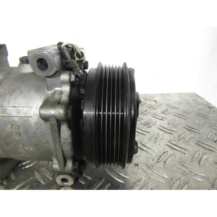 Compresseur clim RENAULT CLIO 2 Photo n°6