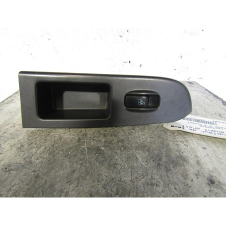 Interrupteur de leve vitre avant droit HYUNDAI TRAJET