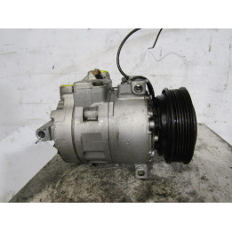 Compresseur clim AUDI A4 1 Photo n°1