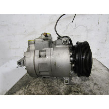 Compresseur clim AUDI A4 1 Photo n°1