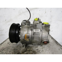 Compresseur clim AUDI A4 1 Photo n°3