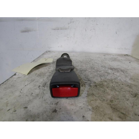 Attache ceinture arriere gauche DAIHATSU CUORE 3