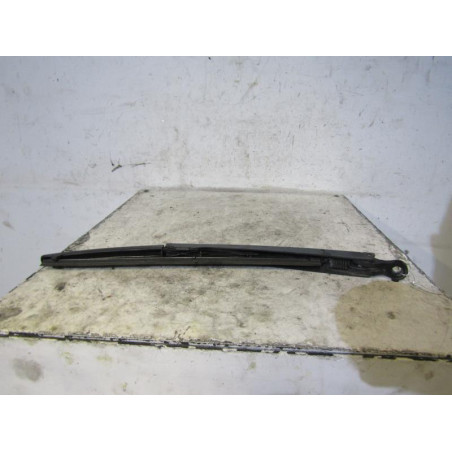 Bras essuie glace arriere VOLKSWAGEN FOX
