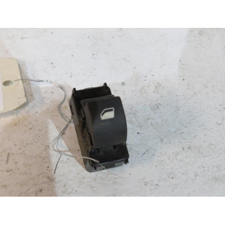 Interrupteur de leve vitre arriere gauche CITROEN C4 1