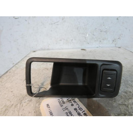 Interrupteur de leve vitre avant droit FORD FOCUS 2 Photo n°1