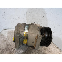Compresseur clim RENAULT LAGUNA 2 Photo n°3