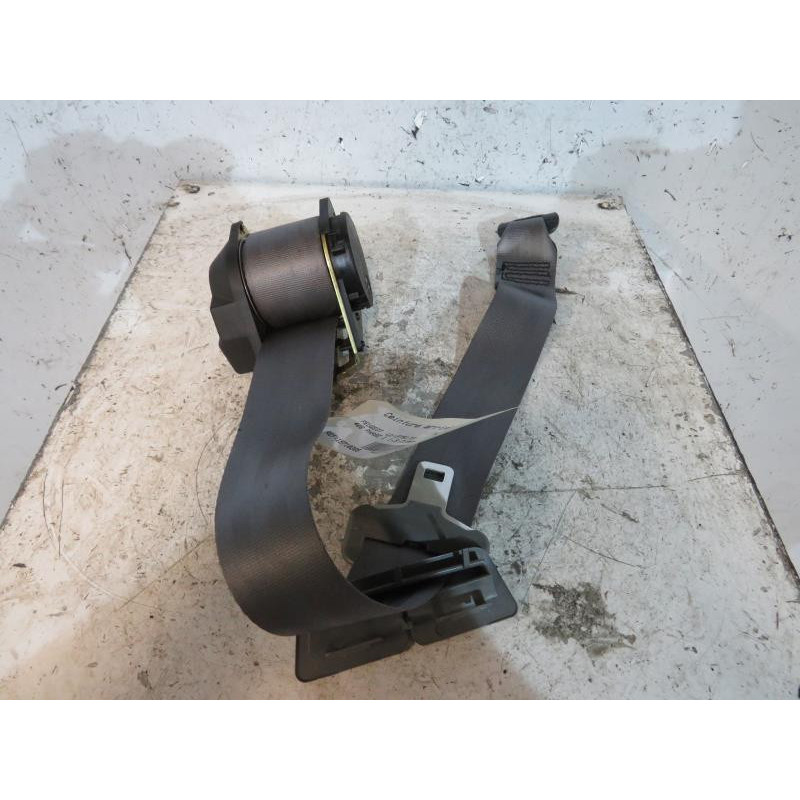 Ceinture arriere droit PEUGEOT 406 Photo n°1