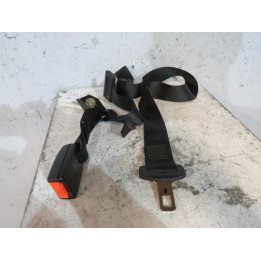 Attache ceinture arriere gauche NISSAN PRIMERA 2 Photo n°1