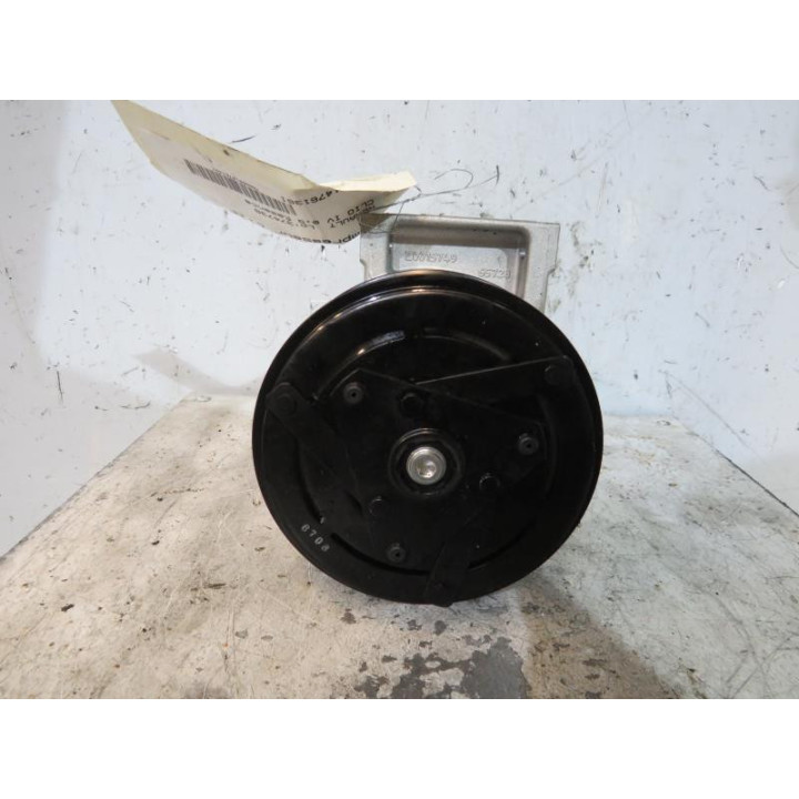 Compresseur clim RENAULT CLIO 4 Photo n°3