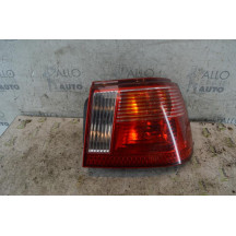 Feu arriere principal droit (feux) SEAT IBIZA 2 Photo n°1