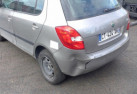 Attache ceinture arriere gauche SKODA FABIA 2 Photo n°5