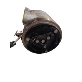 Compresseur clim CITROEN C1 2 Photo n°1
