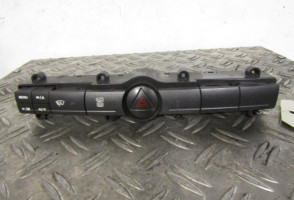 Bouton de warning SSANGYONG REXTON 1