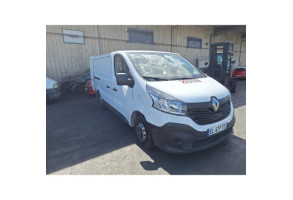 Feu arriere stop central RENAULT TRAFIC 3 COURT Photo n°9