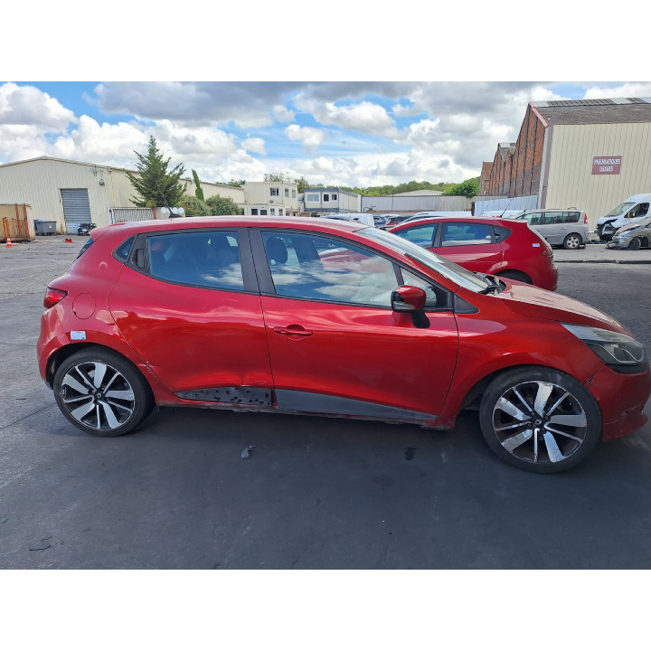 Feu diurne avant gauche RENAULT CLIO 4 Photo n°15