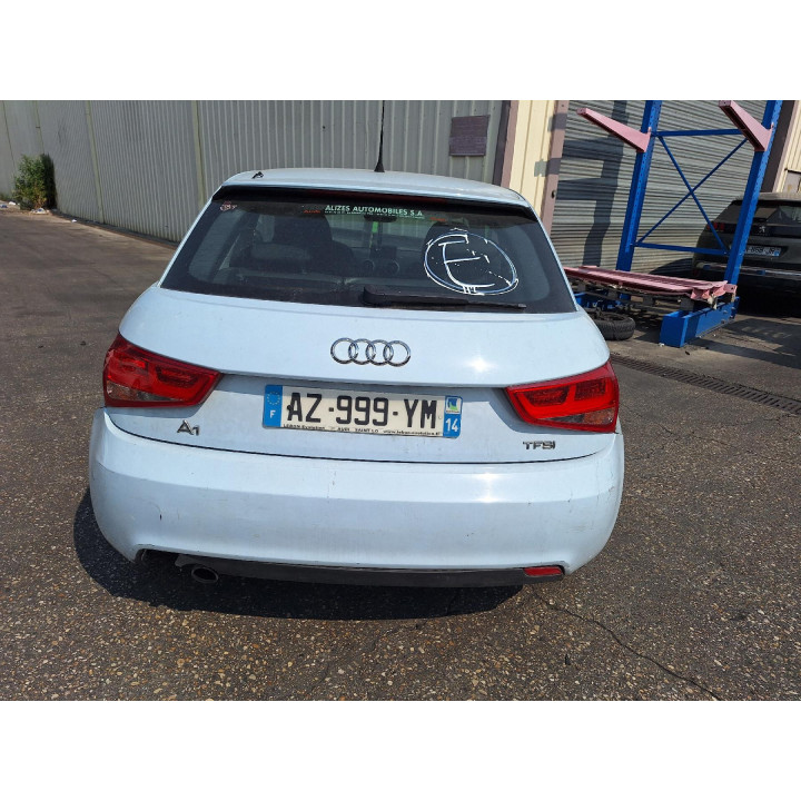 Feu arriere principal droit (feux) AUDI A1 1 Photo n°14