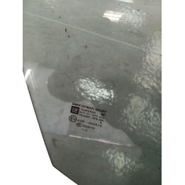 Vitre avant droit OPEL MERIVA B Photo n°1