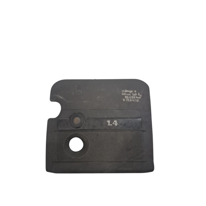 Cache moteur  VOLKSWAGEN POLO 4 Photo n°2