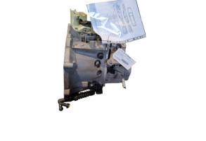 Boite de vitesses PEUGEOT 208 1 Photo n°4
