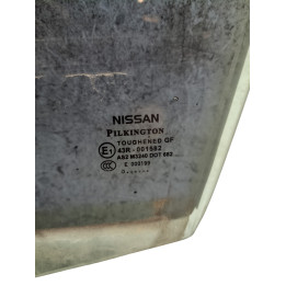 Vitre avant gauche NISSAN QASHQAI 1 Photo n°1