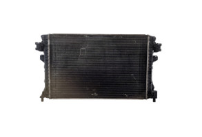 Radiateur eau VOLKSWAGEN PASSAT 7 Photo n°1