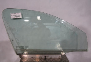Vitre avant droit OPEL CORSA C