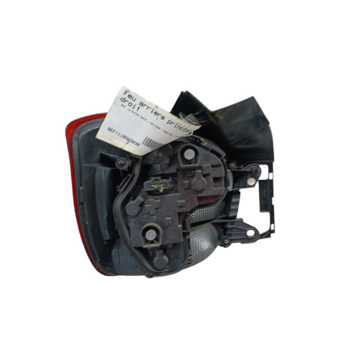 Feu arriere principal droit (feux) BMW SERIE 1 F20 Photo n°6