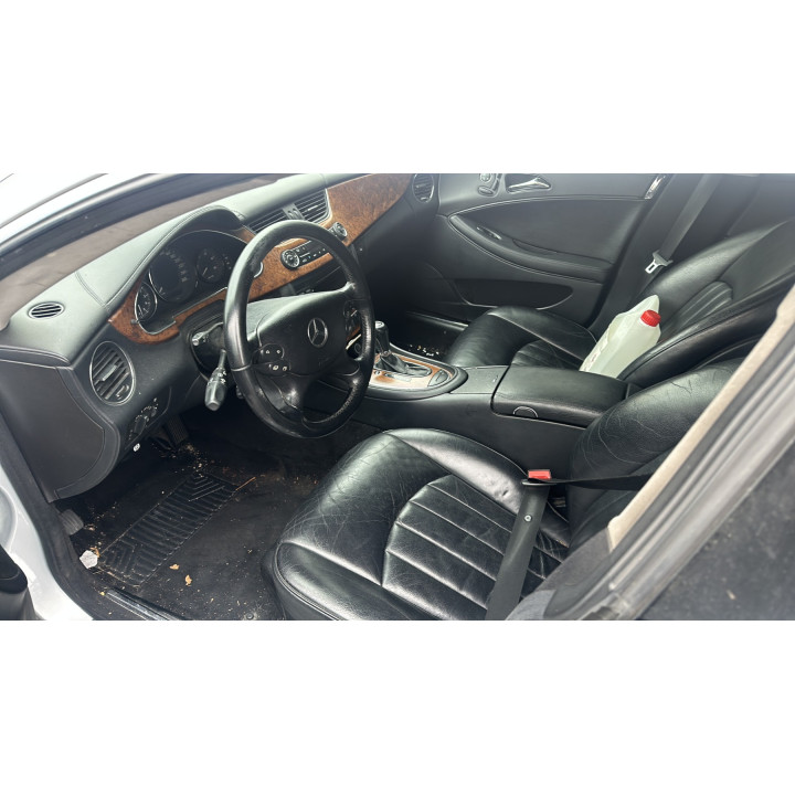 Leve vitre electrique avant gauche MERCEDES CLASSE CLS 219 Photo n°13