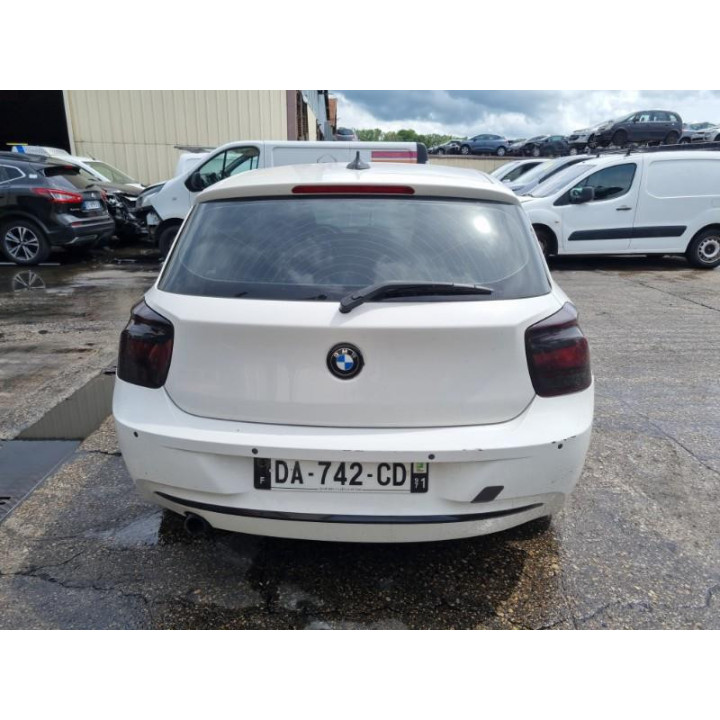 Cache moteur  BMW SERIE 1 F21 Photo n°7