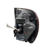 Feu arriere principal droit (feux) VOLKSWAGEN FOX Photo n°4