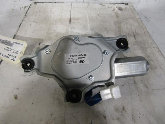 Moteur essuie glace arriere HYUNDAI I 30 2 Photo n°1