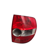 Feu arriere principal droit (feux) VOLKSWAGEN FOX Photo n°2