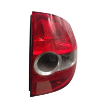 Feu arriere principal droit (feux) VOLKSWAGEN FOX Photo n°4