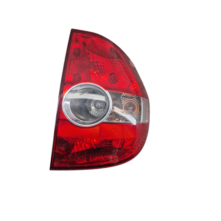 Feu arriere principal droit (feux) VOLKSWAGEN FOX Photo n°2