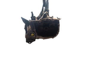 Boite de vitesses RENAULT CLIO 4 Photo n°1