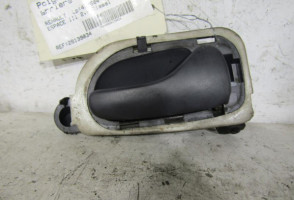 Poignee interieur arriere droit RENAULT ESPACE 3