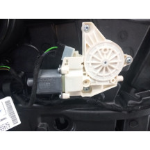 Leve vitre electrique avant gauche MERCEDES CLASSE B 246 Photo n°2