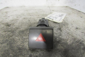 Bouton de warning FORD TRANSIT CONNECT 1