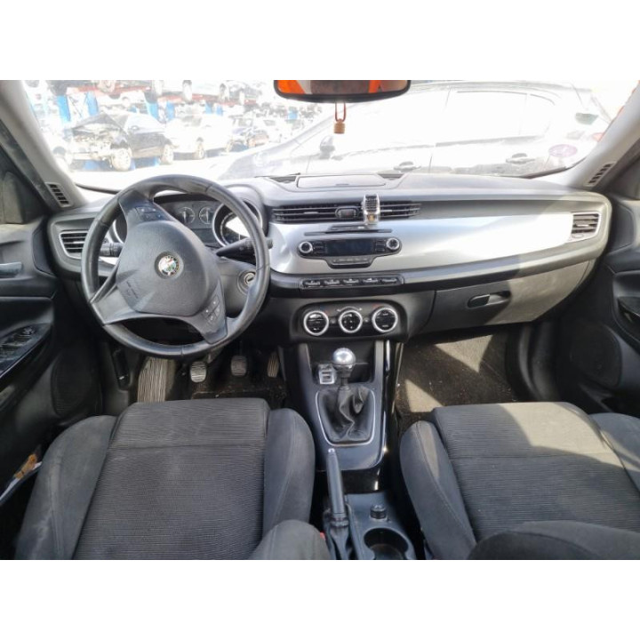 Feu arriere principal droit (feux) ALFA ROMEO GIULIETTA 2 Photo n°14