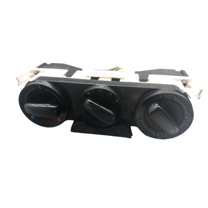 Commande chauffage AUDI A1 1 Photo n°1