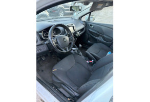 Vitre arriere gauche RENAULT CLIO 4 Photo n°7
