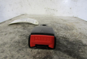 Attache ceinture arriere droit PEUGEOT 406