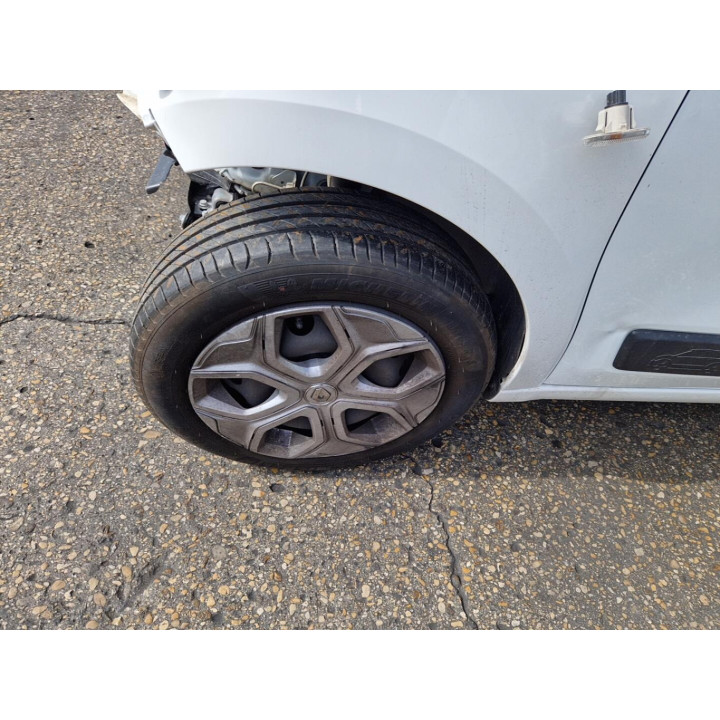 Leve vitre electrique avant gauche RENAULT TWINGO 3 Photo n°11