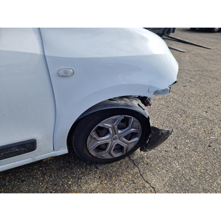 Leve vitre electrique avant gauche RENAULT TWINGO 3 Photo n°18